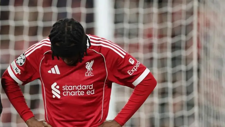 Dua Pilar Liverpool Absen Lama: Frimpong Terancam Lawan West Ham, Endo Cedera Engkel Parah Dua Pilar Liverpool Absen Lama: Frimpong Terancam Lawan West Ham, Endo Cedera Engkel Parah