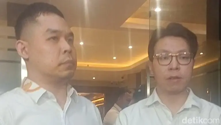 Richard Lee Tegaskan Skincare-nya Legal dan Aman Setelah Diperiksa 12 Jam di Polda Metro Jaya