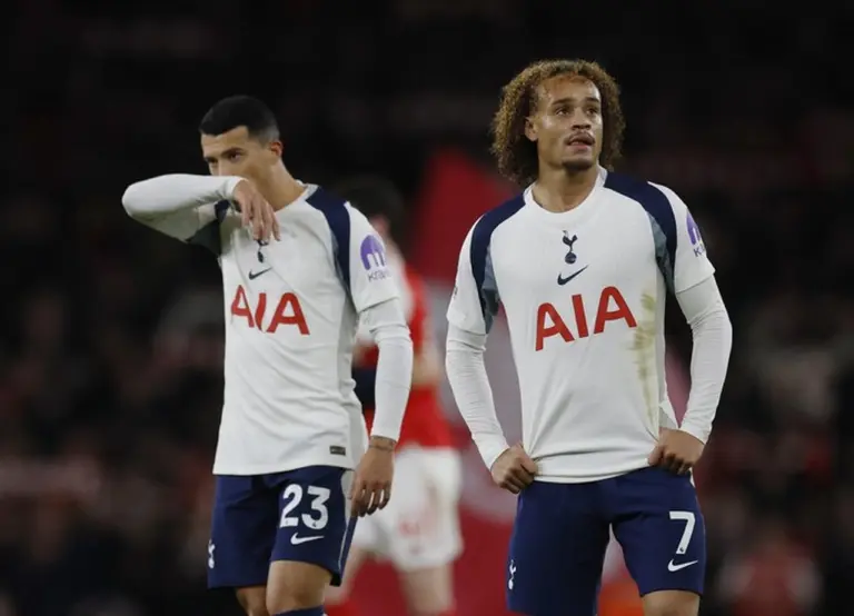 Sponsor Utama Tottenham Hotspur Terancam Cabut Akibat Performa Buruk Klub