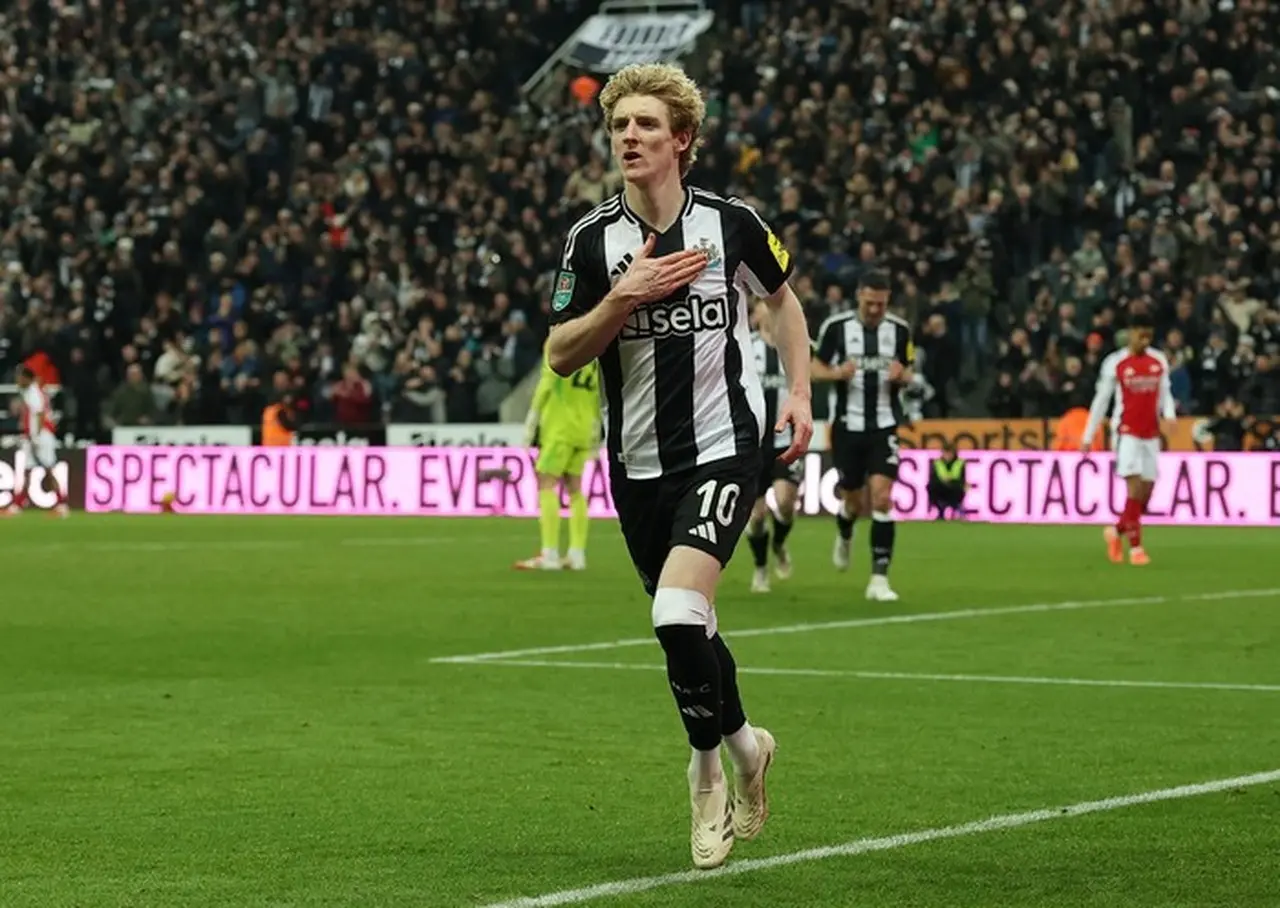 Manchester United Bidik Anthony Gordon, Newcastle Terancam Jual Jika Gagal Liga Champions