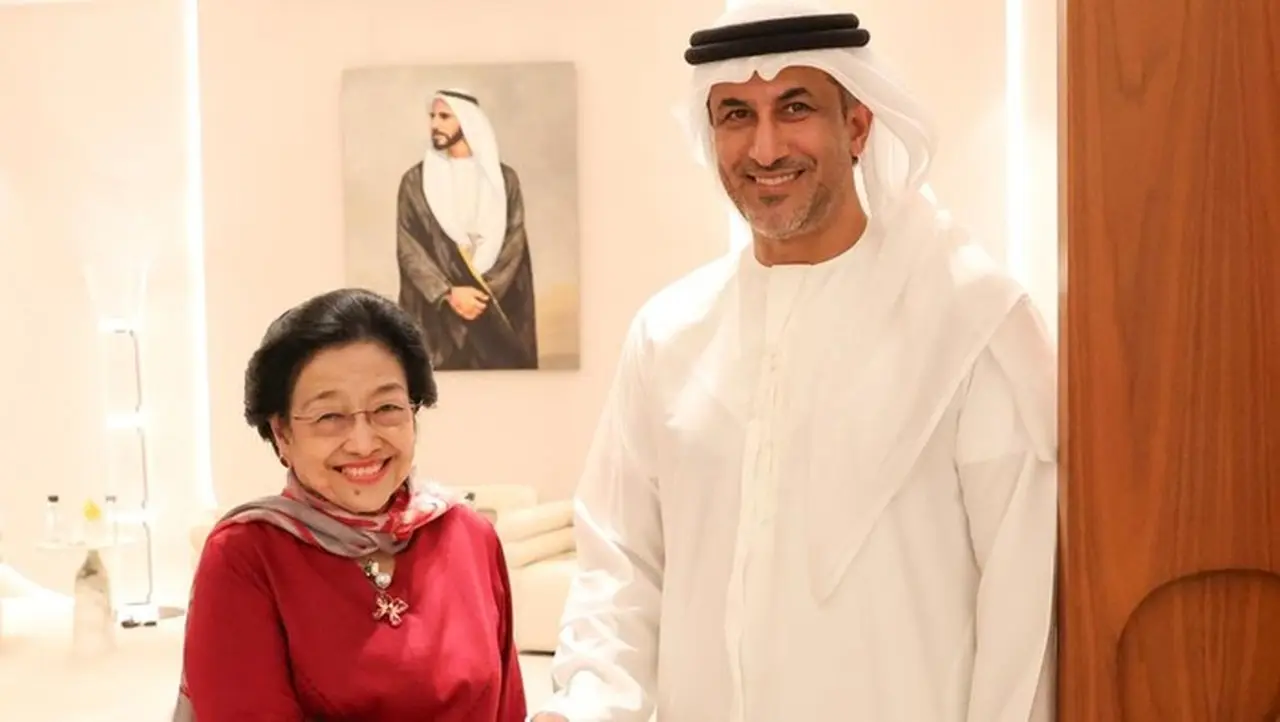 Megawati Soekarnoputri Tiba di Abu Dhabi, Disambut Menteri UEA Bahas Bung Karno Megawati Soekarnoputri Tiba di Abu Dhabi, Disambut Menteri UEA Bahas Bung Karno