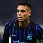 Cedera Otot, Lautaro Martinez Terancam Absen di Derby Milan Maret Mendatang