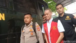 Fariz RM Hirup Udara Bebas, Kuasa Hukum Pastikan Kliennya Sehat dan Kapok