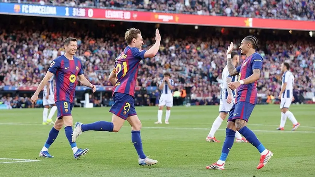 Barcelona Kudeta Puncak Klasemen LaLiga Usai Libas Levante 3-0 Barcelona Kudeta Puncak Klasemen LaLiga Usai Libas Levante 3-0