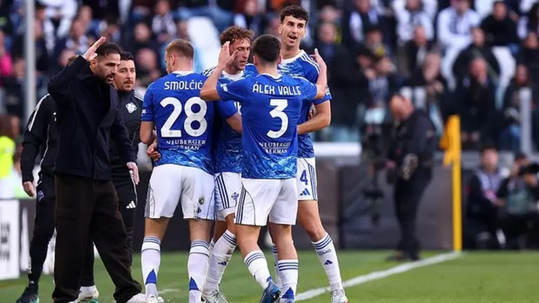 Cesc Fabregas Puji Juventus: Mereka Seperti Real Madrid-nya Italia Usai Laga Sengit Cesc Fabregas Puji Juventus: Mereka Seperti Real Madrid-nya Italia Usai Laga Sengit