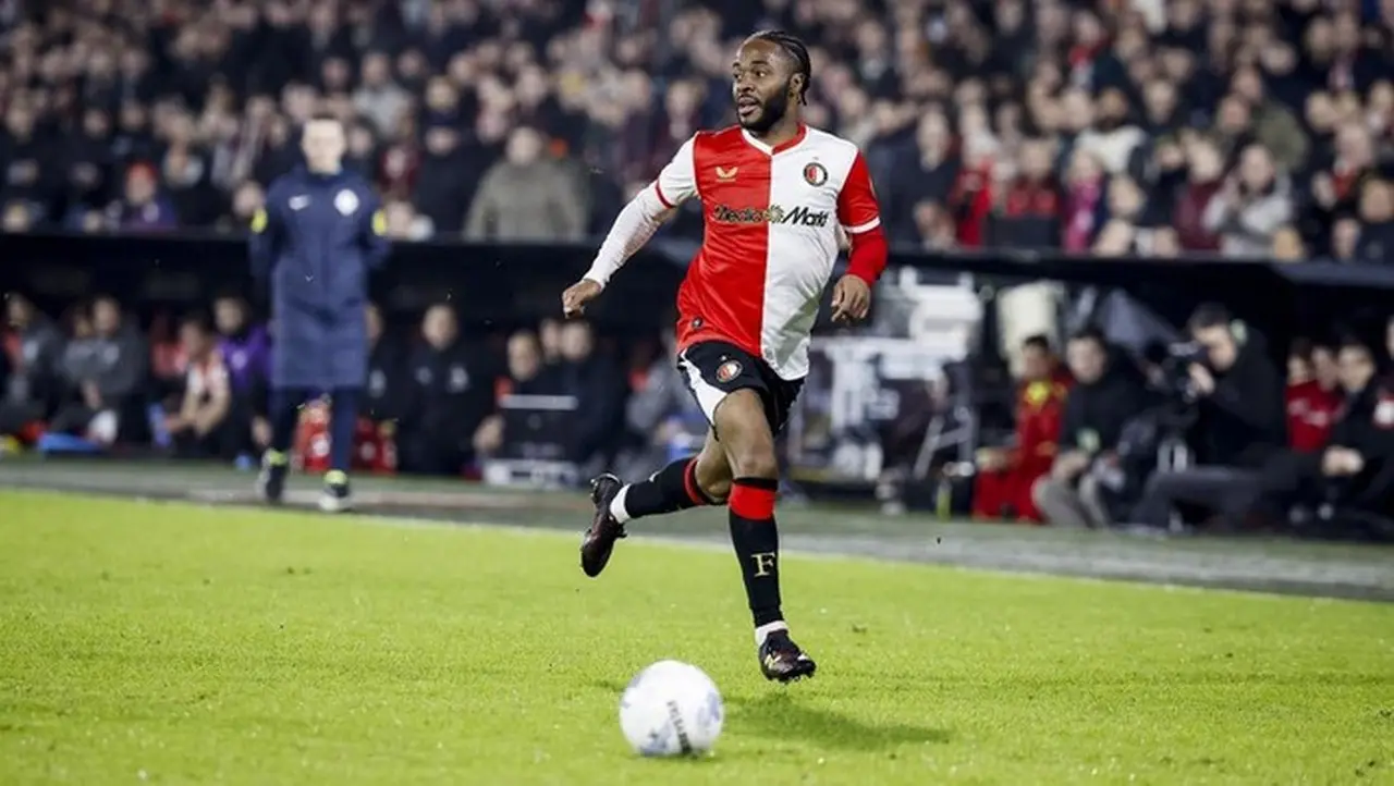 Raheem Sterling Kembali Merumput Bersama Feyenoord Setelah 9 Bulan Absen Raheem Sterling Kembali Merumput Bersama Feyenoord Setelah 9 Bulan Absen