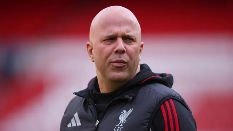 Arne Slot Akhirnya Pecah Telur Kemenangan atas Nottingham Forest di Liga Inggris Arne Slot Akhirnya Pecah Telur Kemenangan atas Nottingham Forest di Liga Inggris