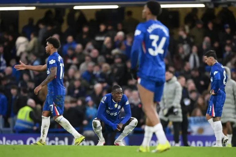 Chelsea Terpuruk, Liam Rosenior Soroti Masalah Finis Laga dan Tantang Arsenal-Aston Villa Chelsea Terpuruk, Liam Rosenior Soroti Masalah Finis Laga dan Tantang Arsenal-Aston Villa