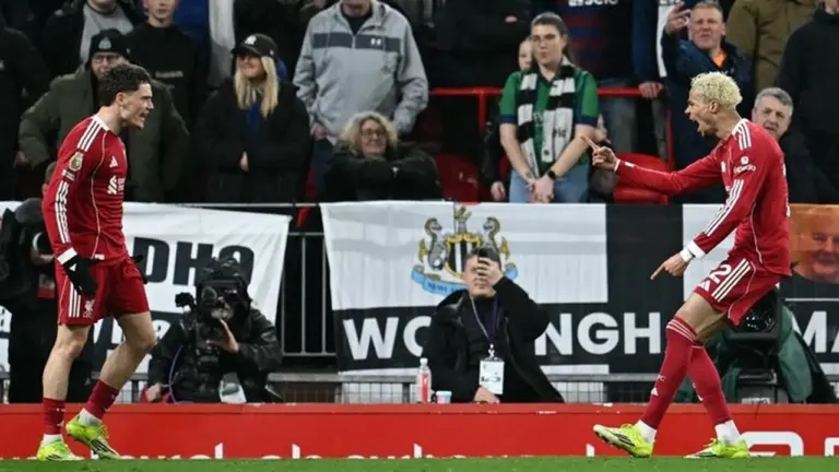 Duet Maut Ekitike-Wirtz Kembali Menggila, Liverpool Libas Newcastle 4-1