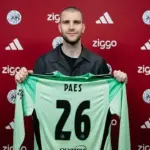 Maarten Paes Resmi Berseragam Ajax Amsterdam, Dikontrak Hingga 2029