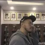 Pandji Pragiwaksono Temui MUI Bahas Polemik Materi Stand-Up Comedy ‘Mens Rea’