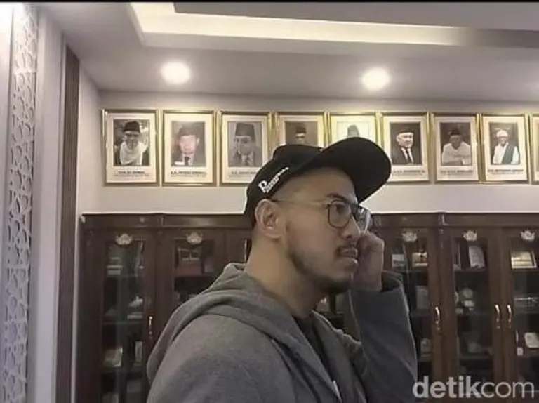 Pandji Pragiwaksono Temui MUI Bahas Polemik Materi Stand-Up Comedy ‘Mens Rea’