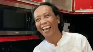 Mandra Ungkap Bayaran Iklan Rp 265 Juta di Era 90-an, Langsung untuk Biayai Haji dan Bangun Rumah Ibu