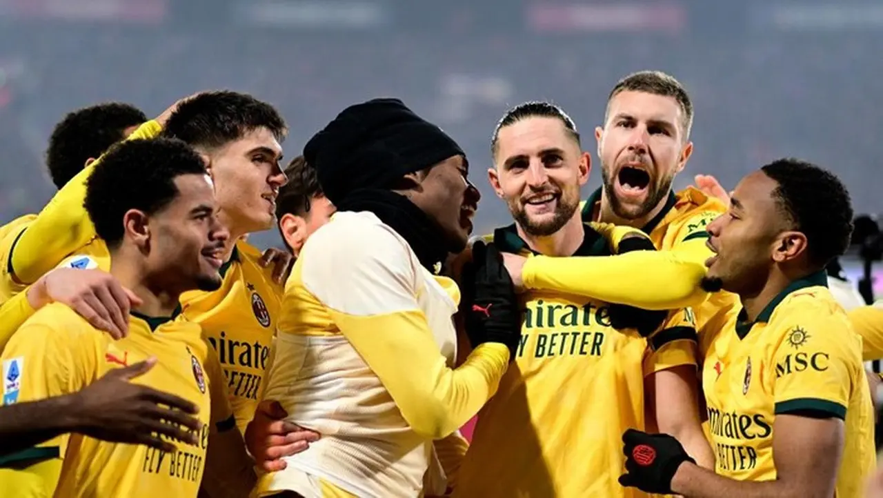 AC Milan Gasak Bologna 3-0, Terus Tempel Inter Milan di Puncak Klasemen Serie A AC Milan Gasak Bologna 3-0, Terus Tempel Inter Milan di Puncak Klasemen Serie A