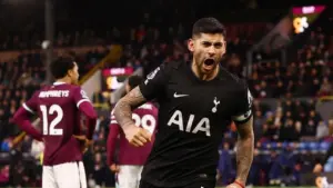 Kapten Tottenham Cristian Romero Diisukan Hengkang ke Spanyol Akhir Musim 2025/2026