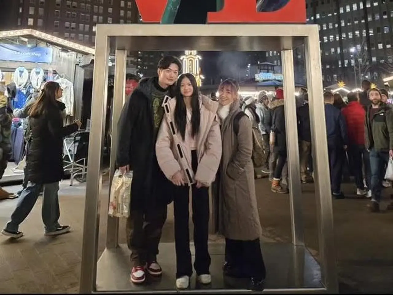 Anak Lee Jeong Hoon di AS: Mandiri, Ceria, dan Siap Kerja Part-Time di Restoran Jepang