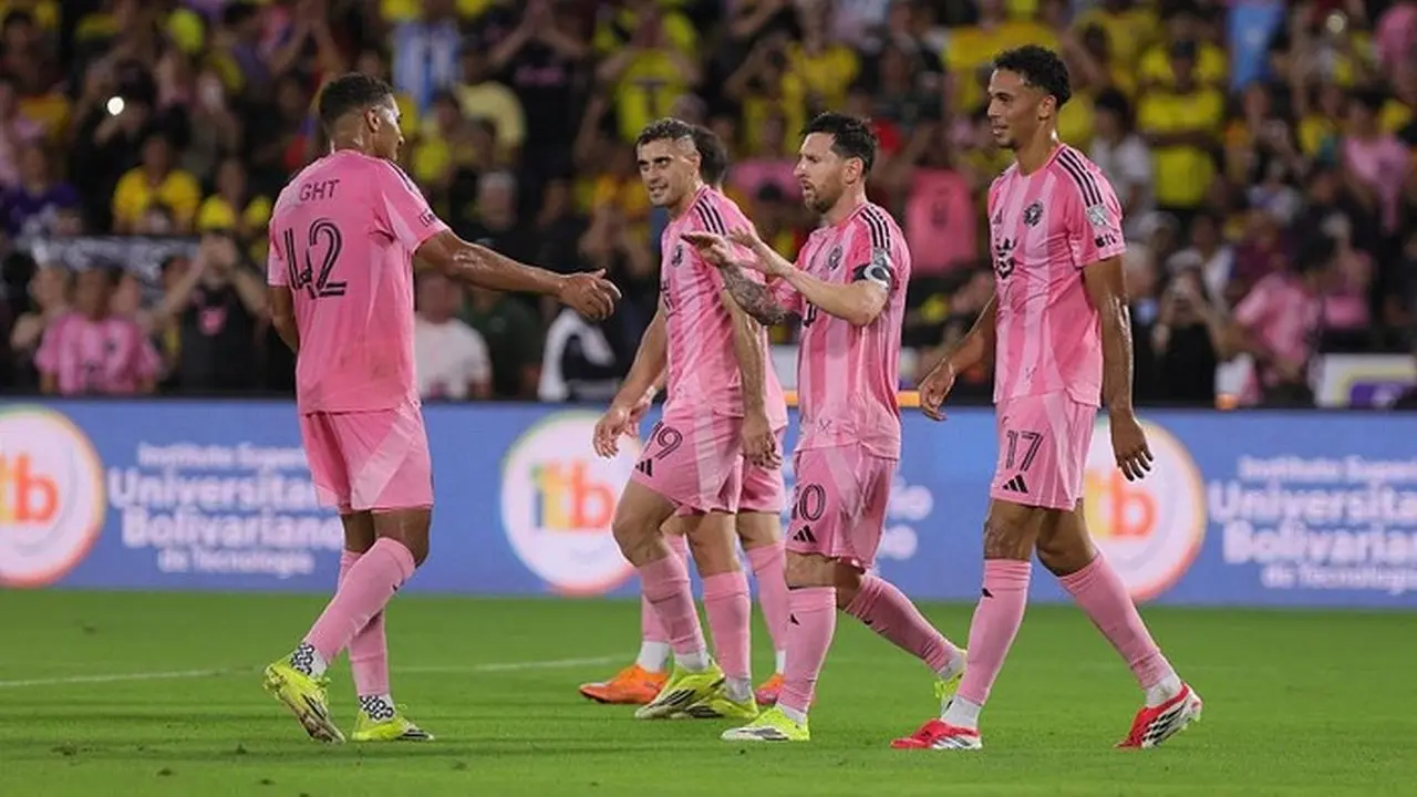 Lionel Messi Tunjukkan Kelasnya di Usia Senja, Cetak Gol Indah di Laga Pramusim Inter Miami