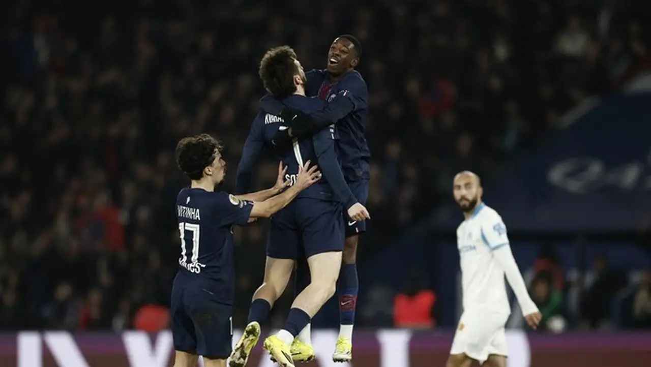 PSG Lumat Marseille 5-0, Luis Enrique Puji Setinggi Langit Ousmane Dembele
