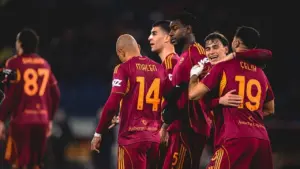 Donyell Malen Borong Dua Gol, AS Roma Taklukkan Cagliari 2-0 di Olimpico