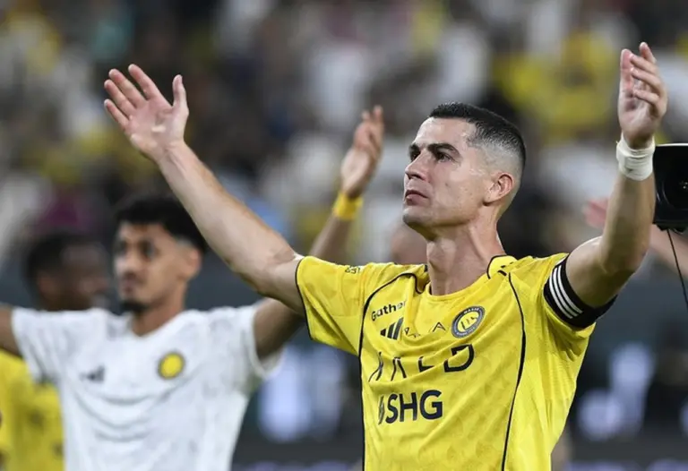 Drama Tuntas: Cristiano Ronaldo Kembali Bermain untuk Al Nassr Setelah Tuntutan Dipenuhi