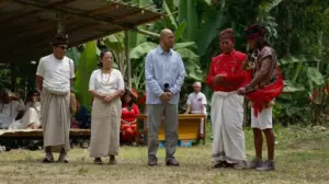 Pandji Pragiwaksono Jalani Ritual Adat Toraja Usai Materi Komedi 2013 Viral