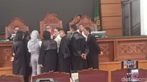 Kuasa Hukum Reza Gladys: Bukti Fotokopi Nikita Mirzani Tak Layak Gugatan Rp200 Miliar