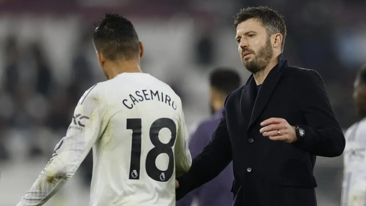 Tren Identik Carrick dan Rosenior: 4 Kemenangan Beruntun, Lalu Kompak Imbang di Liga Inggris