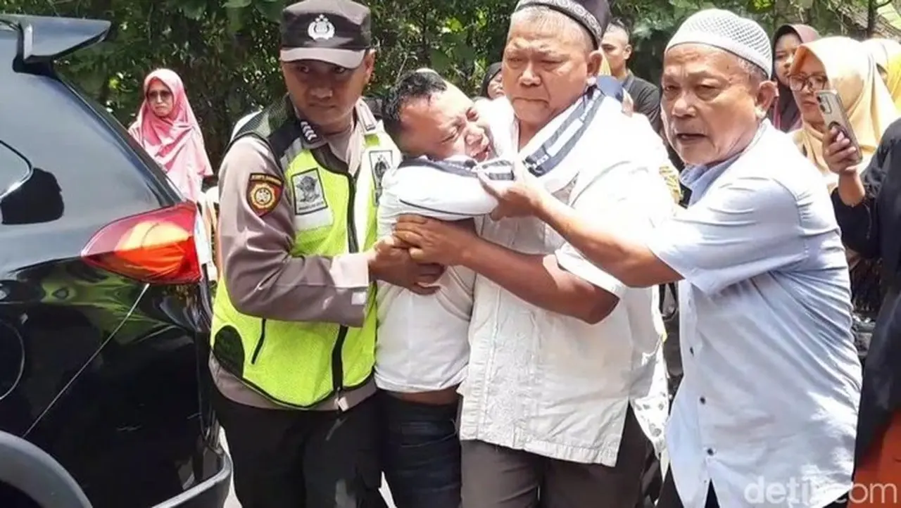 Tangis Purwanto Pecah di Boyolali, Pulang Merantau untuk Makamkan Anak Korban Perampokan Sadis