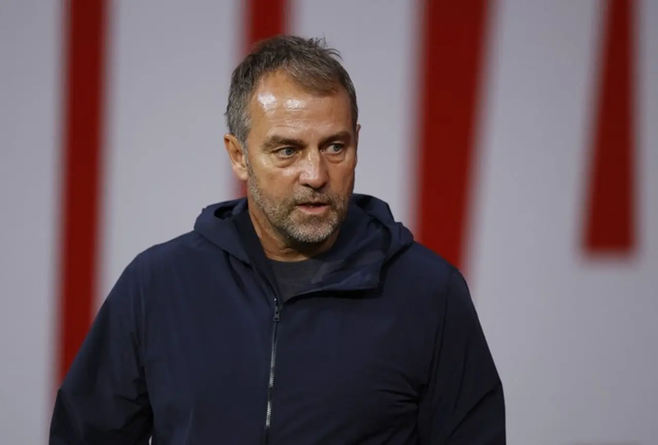 Hansi Flick Buka Suara soal Komentar Barcelona dan Real Madrid di Copa del Rey