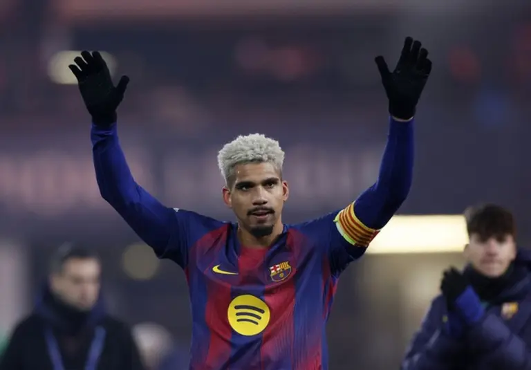 Barcelona Siap Tempur Hingga Akhir, Ronald Araujo Yakin Bisa Juara La Liga dan Liga Champions